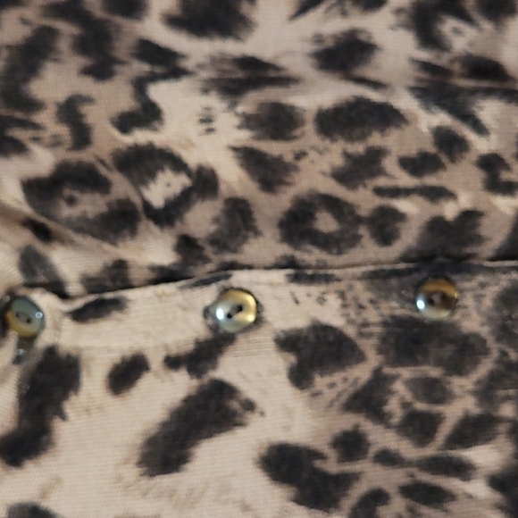 ♥️ danier animal print button front 100% cotton cardigan size medium - Picture 4 of 5